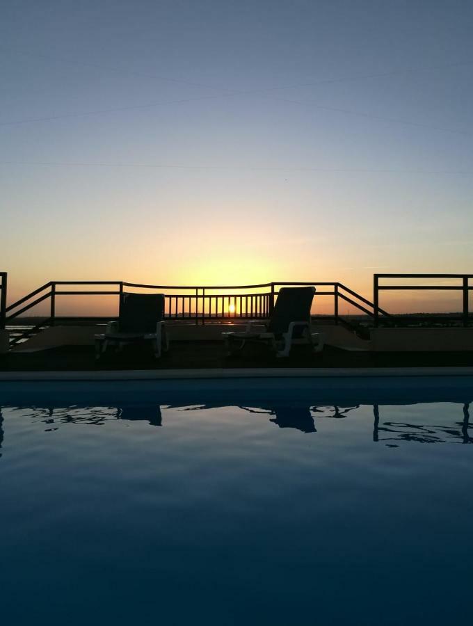 Green House - Pool On Rooftop Olhão Exterior photo